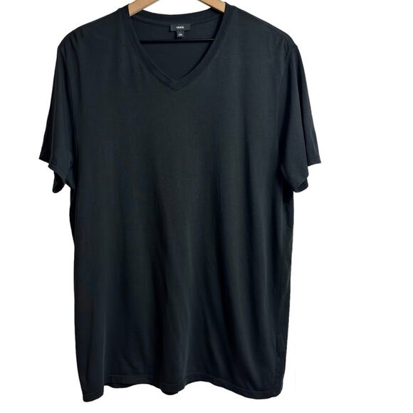 VINCE BLACK V-NECK MEN SHORT SLEEVE 100% PIMA COTTON SHIRT SIZE LARGE - Picture 1 of 4